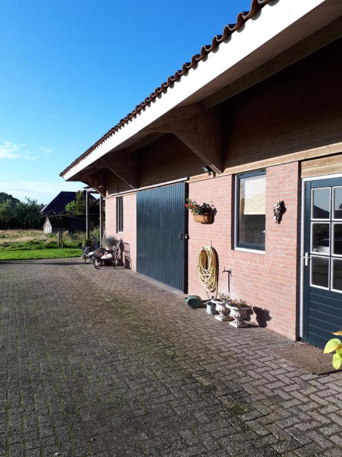 Bed en Breakfast Het Oelenest Hooghalen Eksteriør bilde